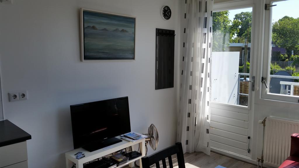 Homestay Bij Aelita Den Burg Exteriér fotografie