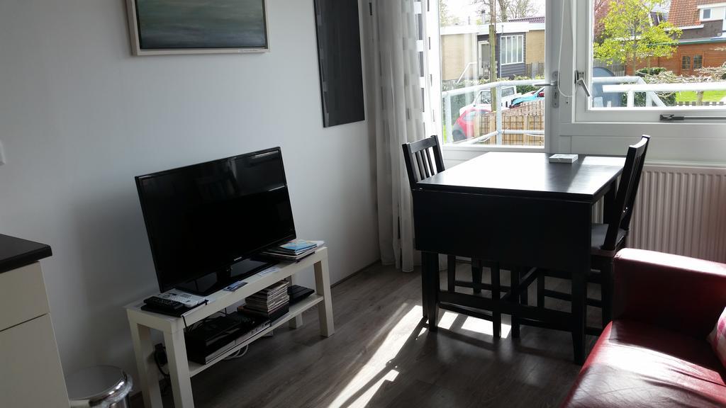 Homestay Bij Aelita Den Burg Exteriér fotografie